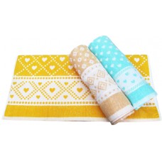 PURE COTTON HEART AND DOT DESIGN TOWELS IN LIGHT COLORS PACK OF 3  